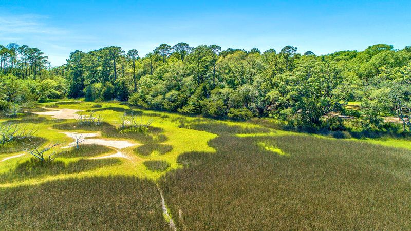 2514 Laurel Hill Rd, Edisto Island, SC 29438