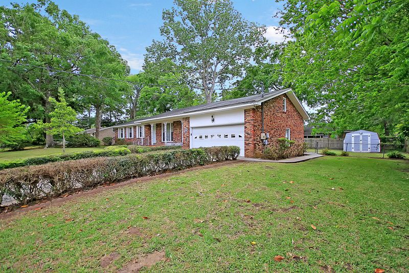 110 Jefferson Ln, Ladson, SC 29456