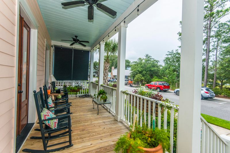 1096 Hills Plantation Dr, Charleston, SC 29412