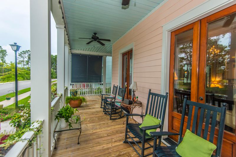 1096 Hills Plantation Dr, Charleston, SC 29412