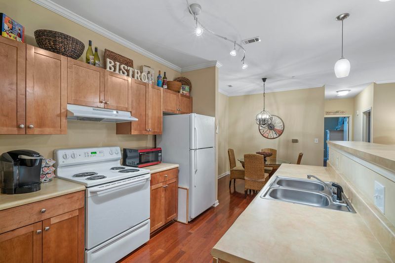 500 Bucksley Ln #102, Charleston, SC 29492
