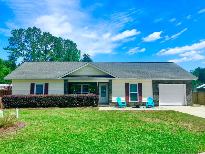 1200 Cainhoy Cir, Moncks Corner, SC 29461