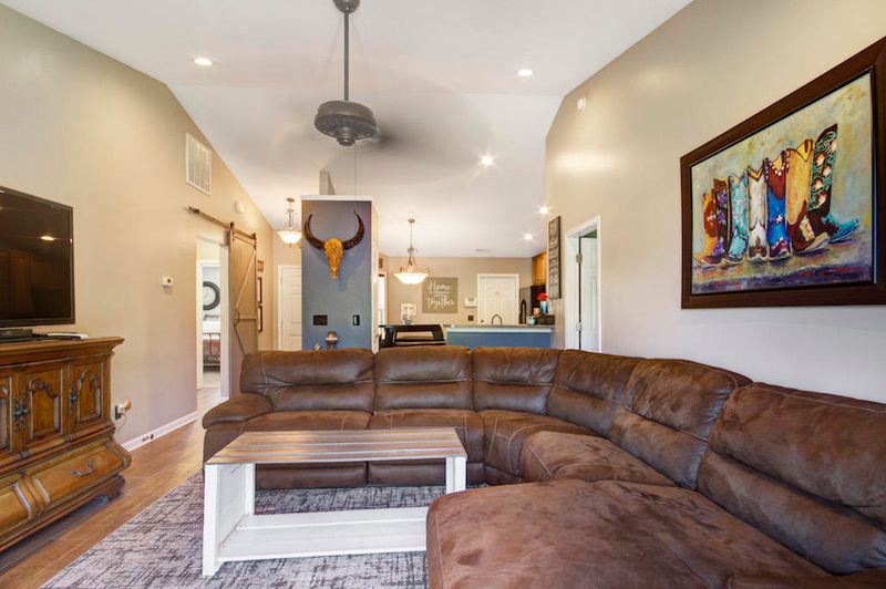 147 Mayfield Dr, Goose Creek, SC 29445