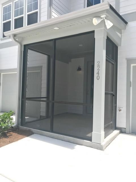 2240 Henry Tecklenburg Dr, Charleston, SC 29414