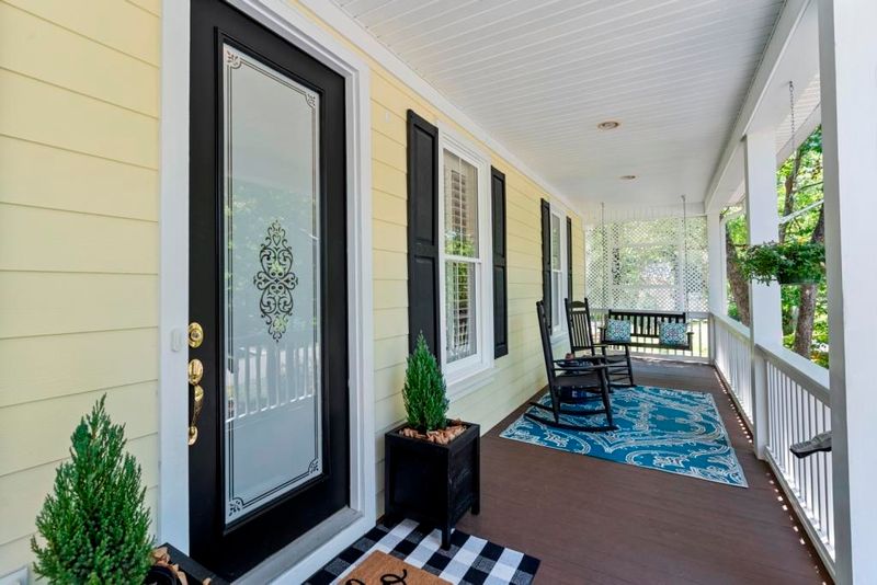 212 Pecan Dr, Summerville, SC 29483