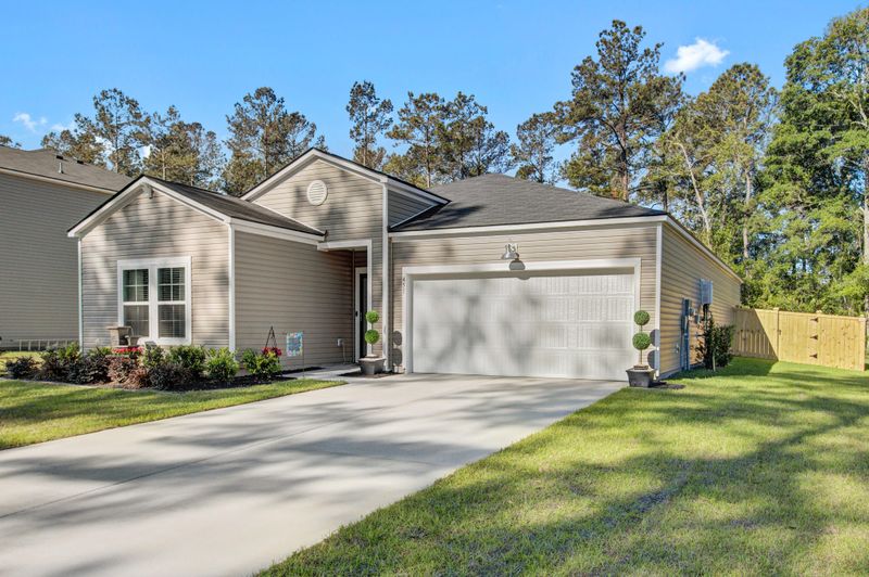 451 Spanish Wells Rd, Summerville, SC 29486