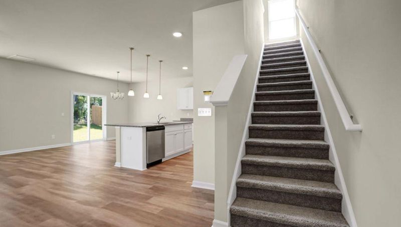 9706 Roseberry St, Ladson, SC 29456