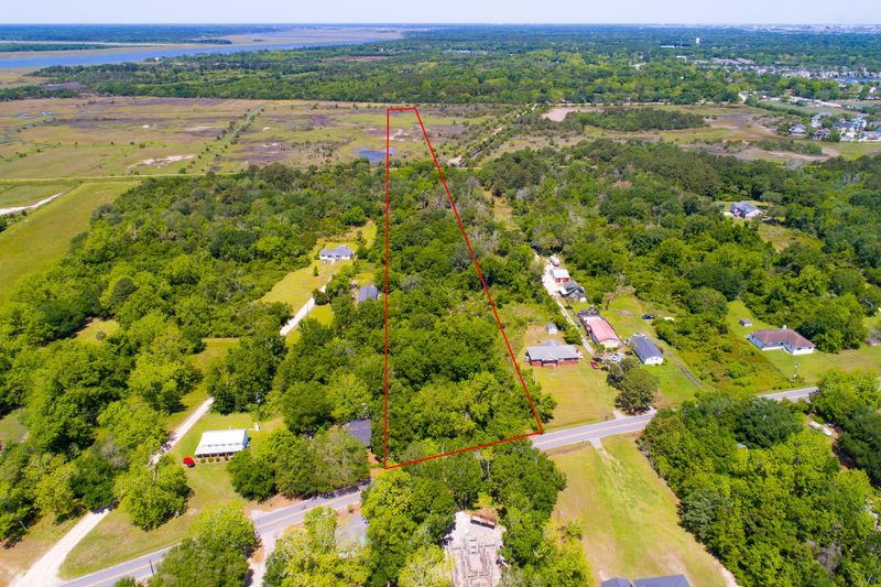 1828 Sol Legare Rd, James Island, SC 29412