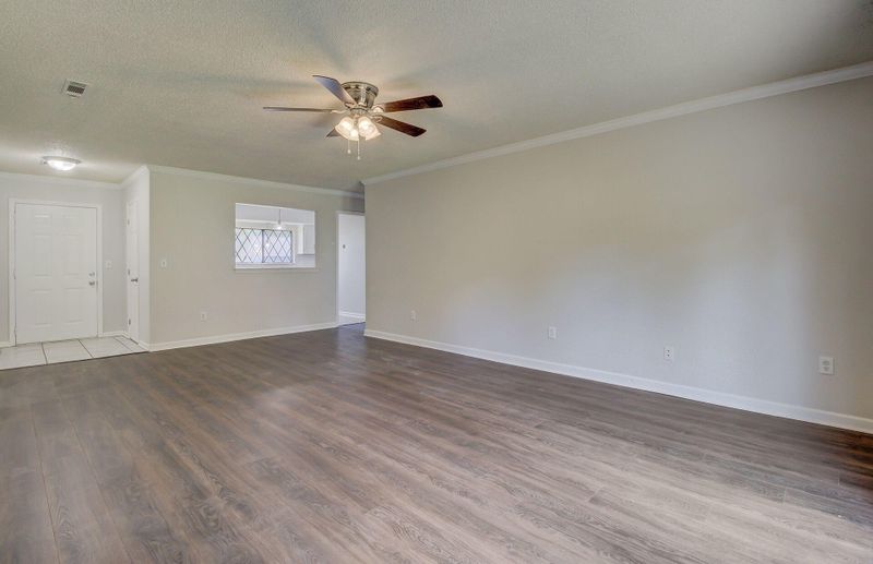 903 Mountain Pine Rd, Moncks Corner, SC 29461