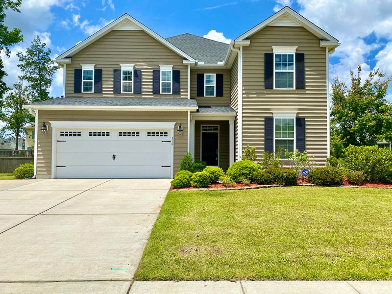 316 Foxbank Plantation Blvd, Moncks Corner, SC 29461