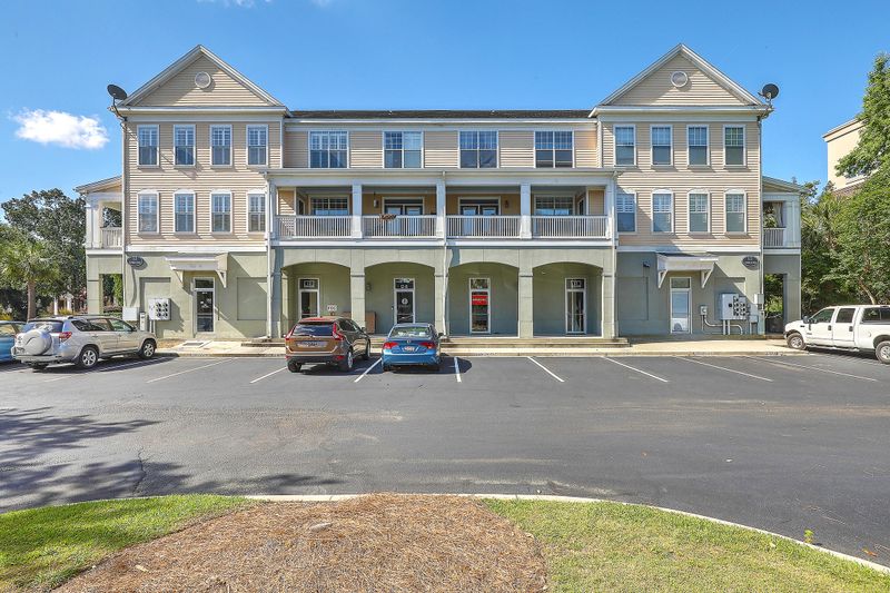 130 River Landing Dr #12206, Charleston, SC 29492