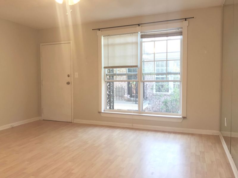 867 Colony Dr #F-126, Charleston, SC 29407