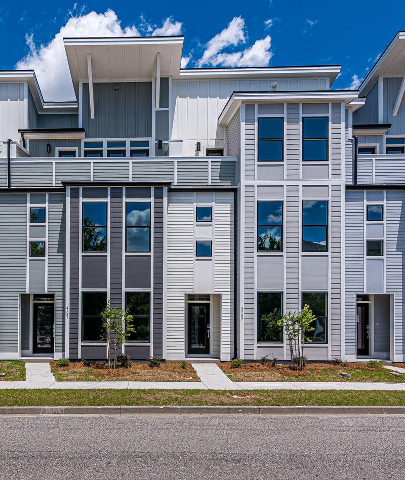 4589 Summey St, North Charleston, SC 29405