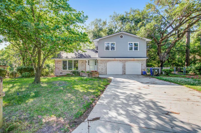 1578 Holton Pl, Charleston, SC 29407