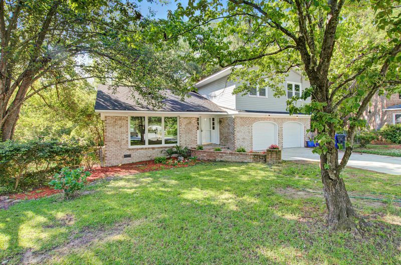 1578 Holton Pl, Charleston, SC 29407