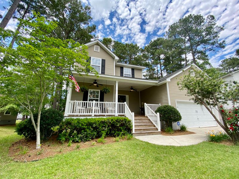 105 Heatherlock St, Hanahan, SC 29410
