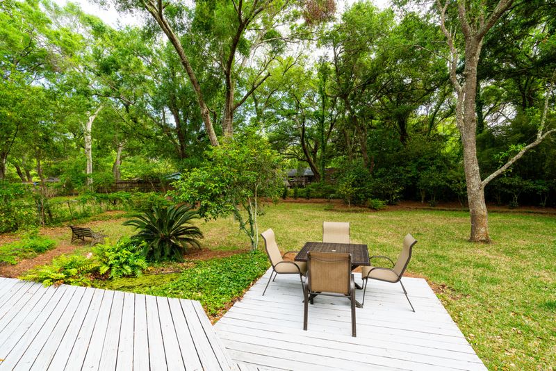 711 Waterloo St, Charleston, SC 29412