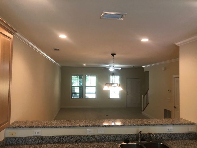 8387 Spring Farm Gate, North Charleston, SC 29418