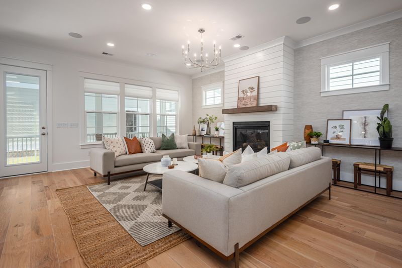 1631 Paradise Lake Dr, Mount Pleasant, SC 29464