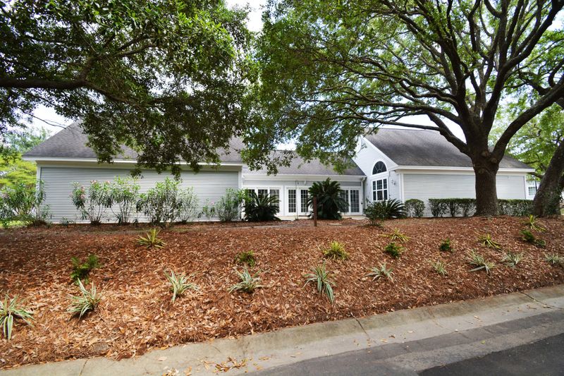 9098 Hadley Ct, North Charleston, SC 29406