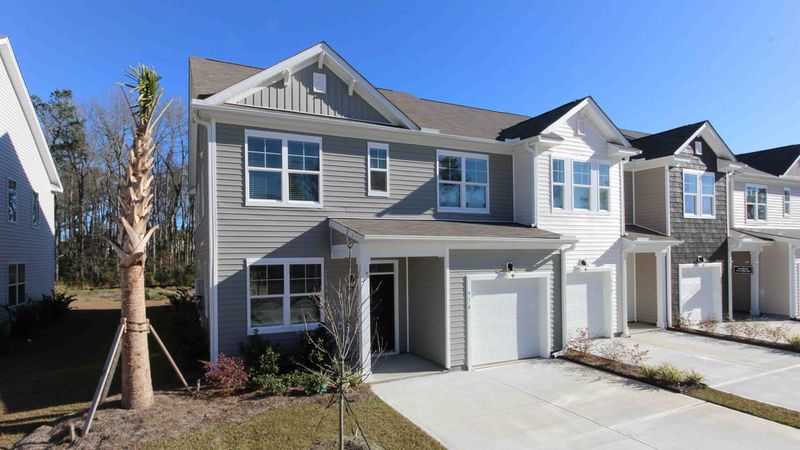 677 Hilchot Dr, Summerville, SC 29486