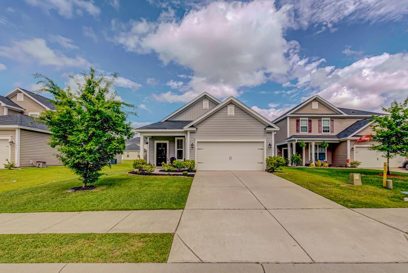 1739 Diving Duck Ln, Summerville, SC 29483
