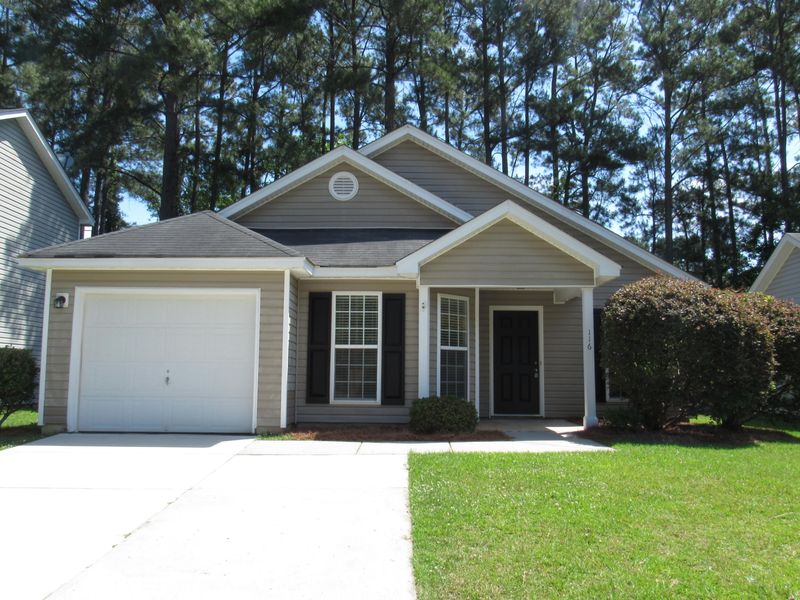 116 Trickle Dr, Summerville, SC 29483