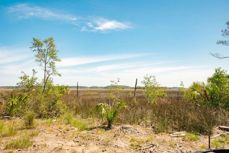 274 Captain Goddard Rd, Charleston, SC 29492