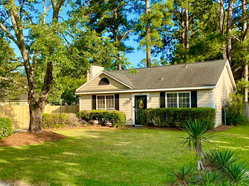 140 Corsair St, Summerville, SC 29483