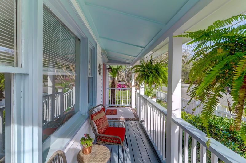1708 Wappoo Dr, Charleston, SC 29407