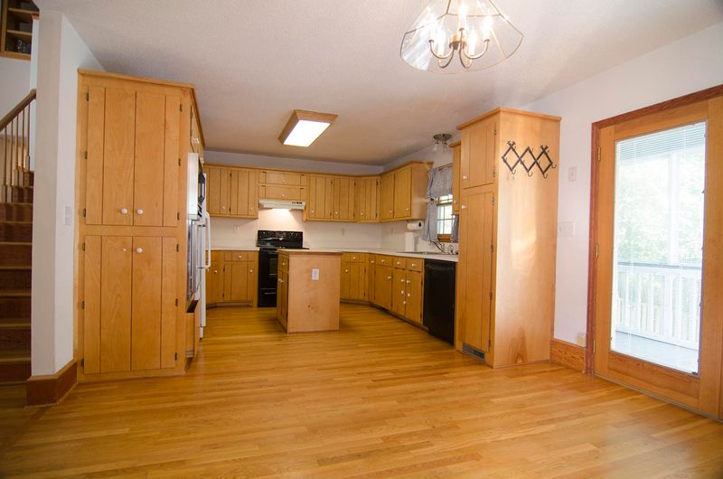 235 Haddrell St, Mount Pleasant, SC 29464