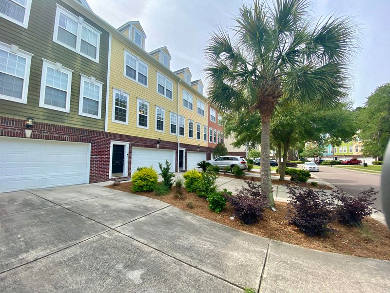9016 Parlor Dr, Ladson, SC 29456