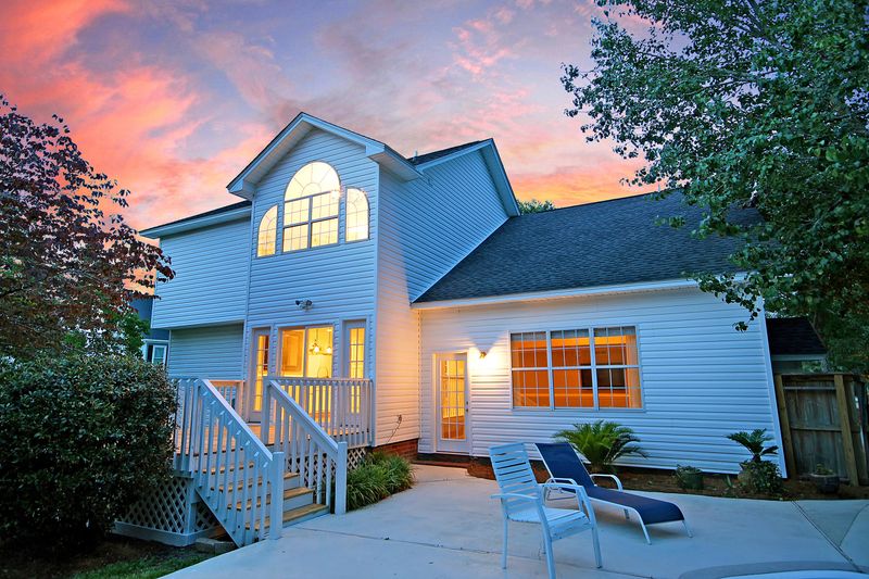 1104 Purple Martin Ln, Hanahan, SC 29410