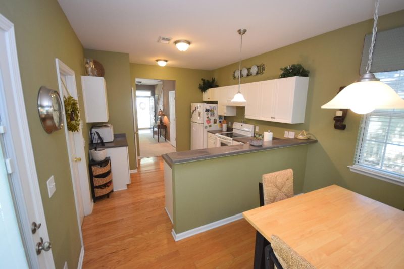 1223 Spotted Owl Dr, Mount Pleasant, SC 29466