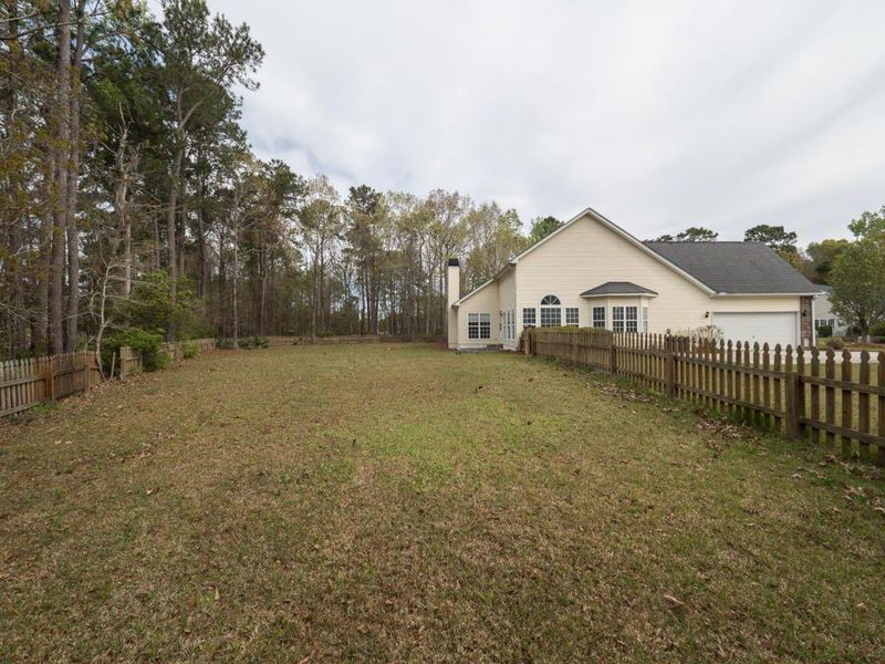 1050 Dunes Mill Ct, Mount Pleasant, SC 29466