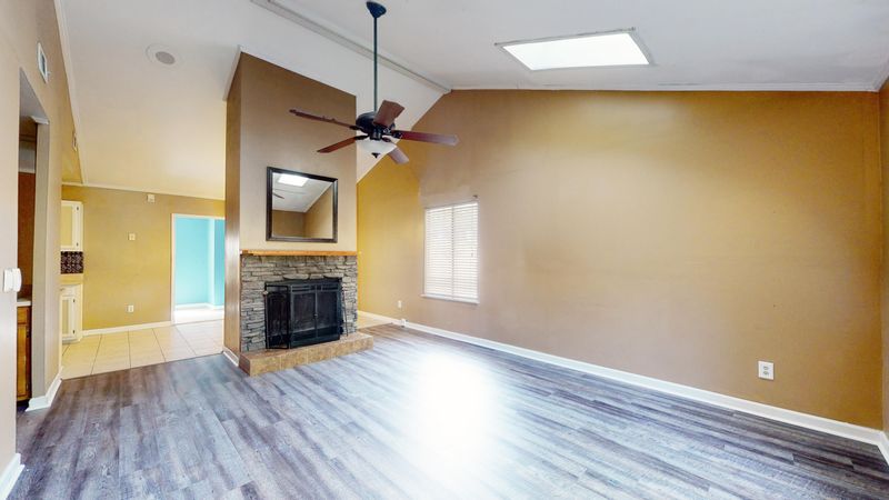 102 Astor Ct, Summerville, SC 29486