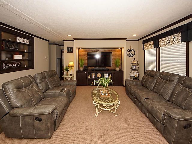 249 Barons Rd, Summerville, SC 29483
