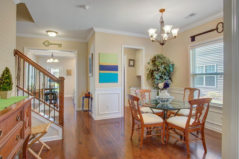 203 Medford Dr, Summerville, SC 29485