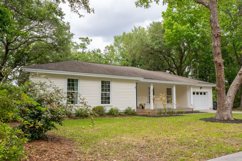 931 Godber St, Charleston, SC 29412