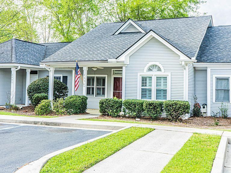 2451 Deer Ridge Ln #D, North Charleston, SC 29406
