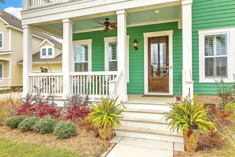 1533 Calaveras Cir, Mount Pleasant, SC 29466