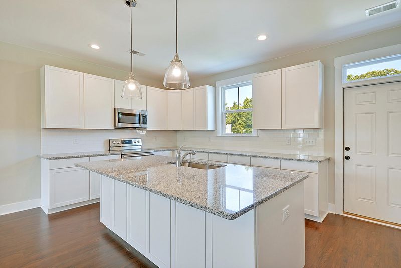 3975 Four Poles Park Dr, North Charleston, SC 29405