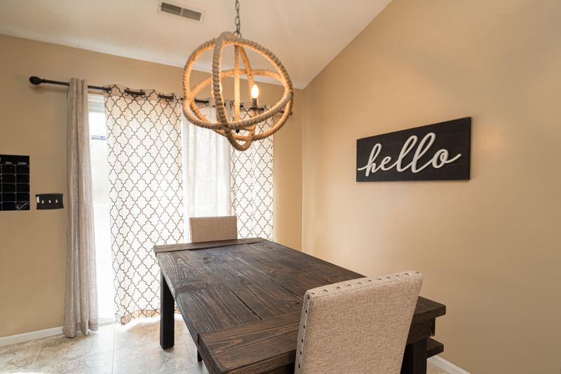 8208 Continental Ct, North Charleston, SC 29420