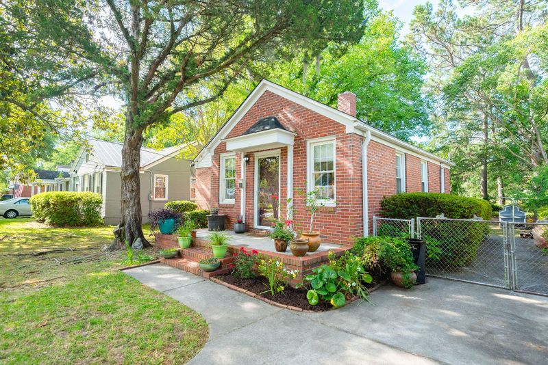 11 Lyttleton Ave, Charleston, SC 29407