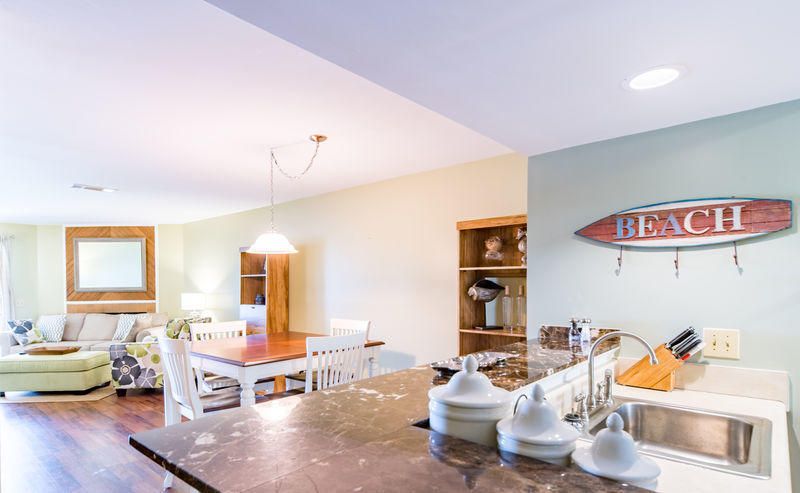 15 W Mariners Cay Dr, Folly Beach, SC 29439