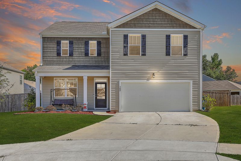 302 Boulder Ln, Moncks Corner, SC 29461