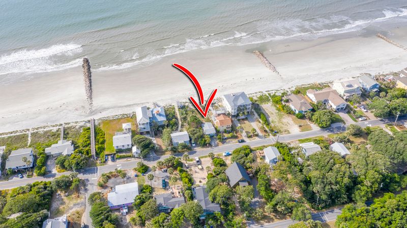 1115 E Arctic Ave, Folly Beach, SC 29439
