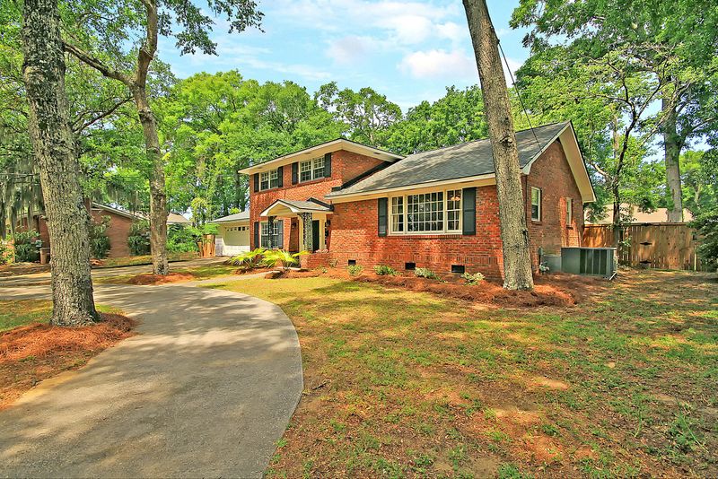 728 Schaffer Dr, Charleston, SC 29412