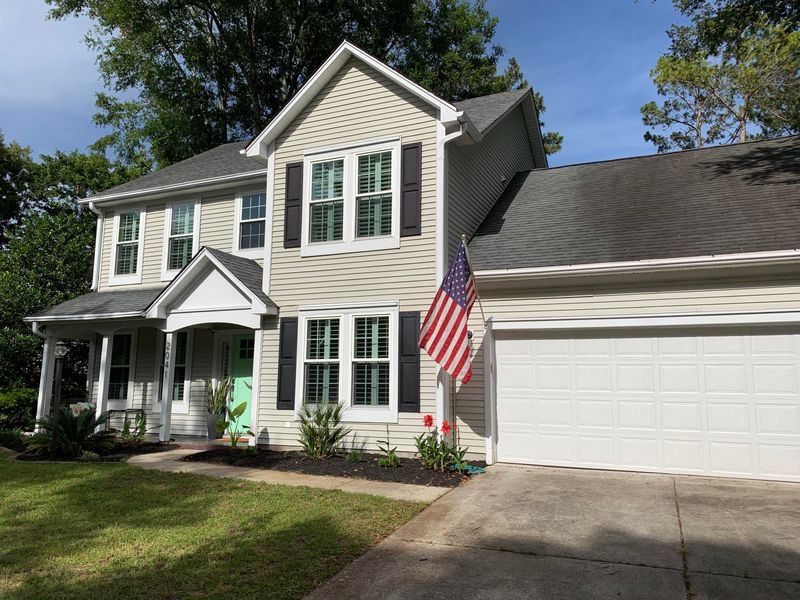 2041 Country Manor Dr, Mount Pleasant, SC 29466