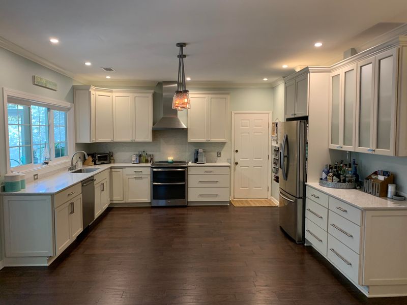 2041 Country Manor Dr, Mount Pleasant, SC 29466